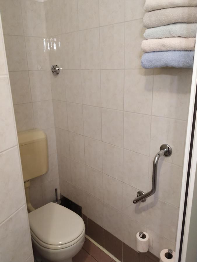 Accomodation Pertout Нова Горица Екстериор снимка