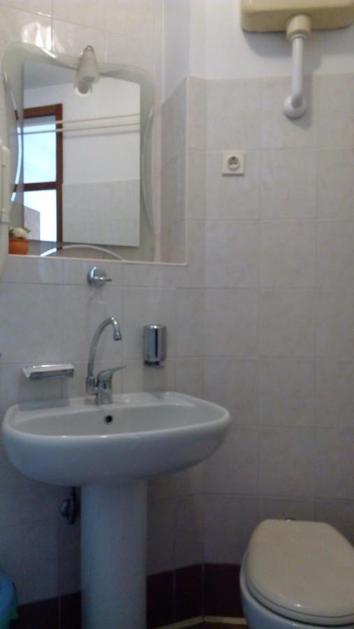 Accomodation Pertout Нова Горица Екстериор снимка